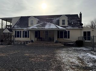 945 Owego Tpke, Simpson, PA