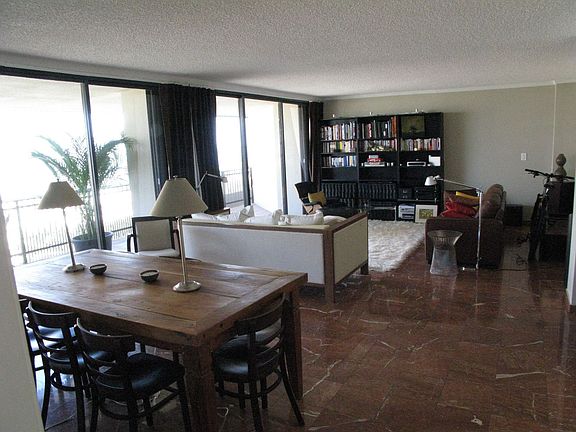 2nd image of 2901 S Bayshore Dr APT 15A