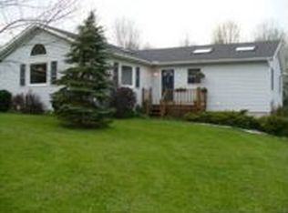 12644 Church Rd, Holland, NY 14080