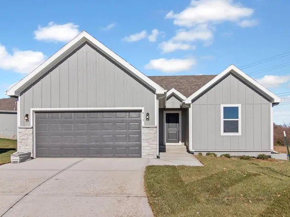 813 Shane Ct, Belton, MO 64012