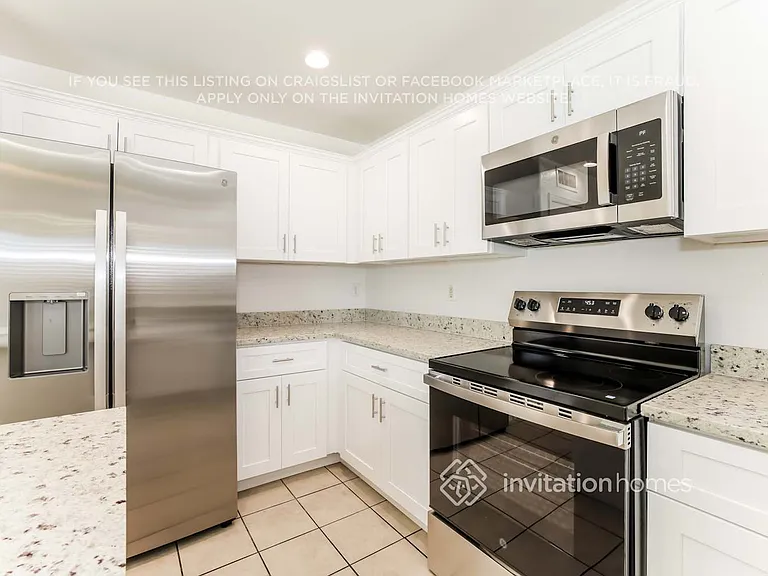 6334 W Magnolia St — Photo 8