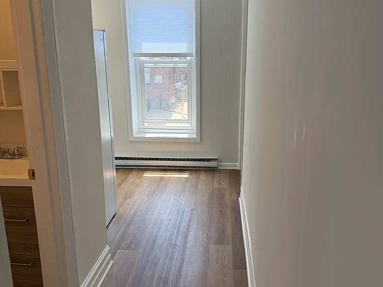 412 Chestnut St #2 — Photo 5