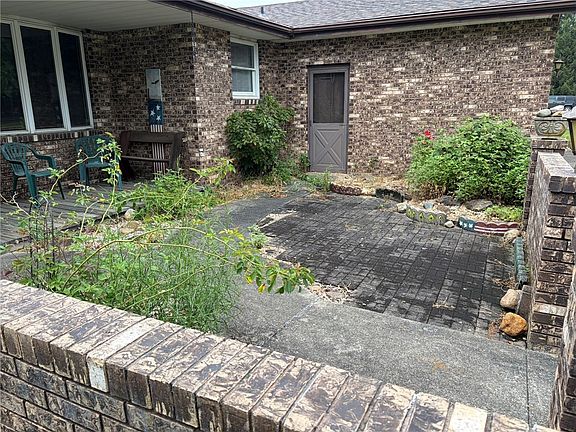 3rd image of 1201 Collins Dr