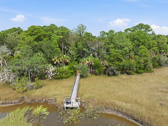 3rd image of 1929 Dunes Mill Way