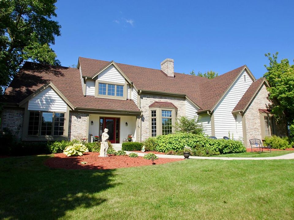 1st image of 18970 Brookridge Dr