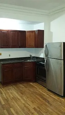 Rented by Full Time Management | media 24