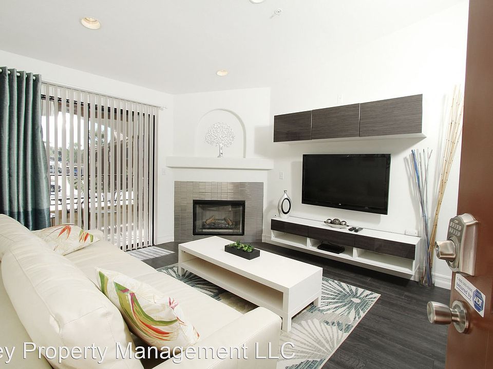 1st image of 950 Seven Hills Dr APT 2424