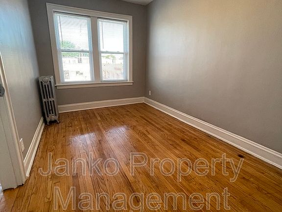 4th image of 1911 S Cicero Ave #2F