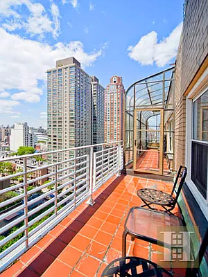 Sold by Halstead Real Estate | media 20