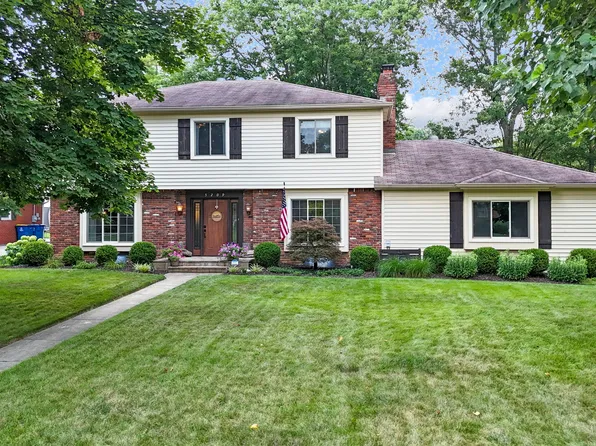 5209 E 74th Pl, Indianapolis, IN 46250