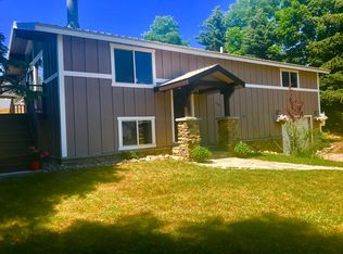 140 Lake Hills Ct, Bigfork, MT 59911