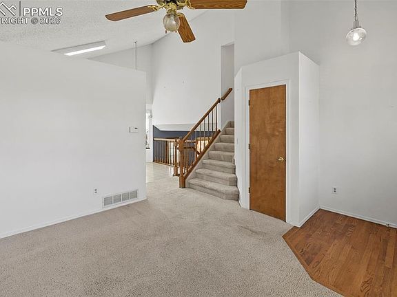 5th image of 1235 Grass Valley Dr