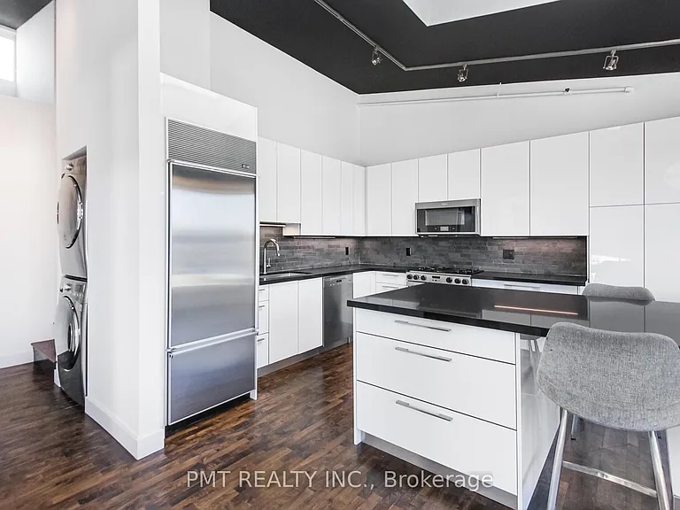 676 Richmond St W #210 — Photo 20