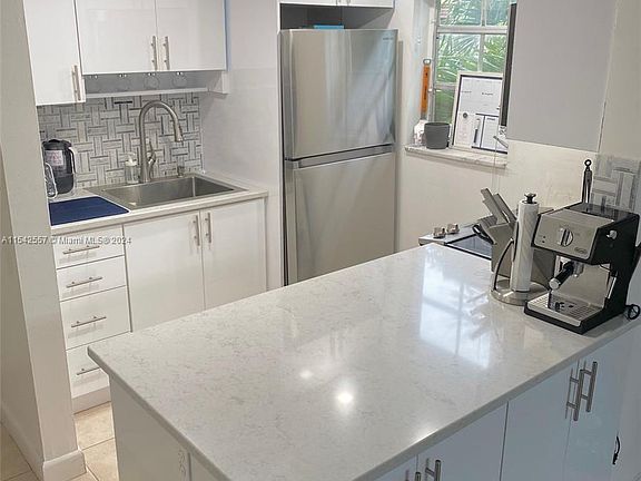 3rd image of 8550 SW 109th Ave #5227