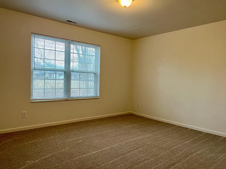 8633 Macomb St #3 — Photo 10