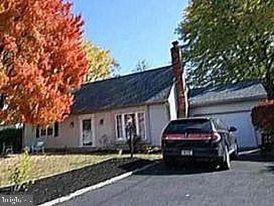 4731 Hulmeville Rd, Bensalem, PA, 19020