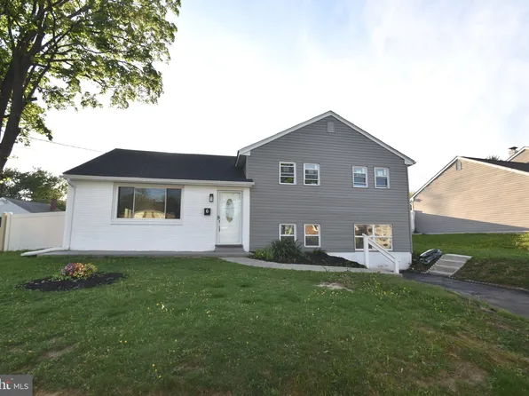 6 Russell Rd, New Castle, DE 19720