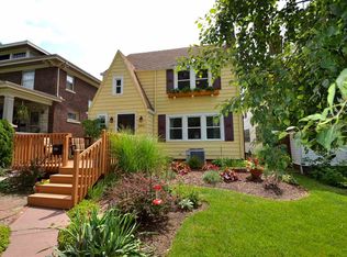 205 N Seminole Cir, Fort Wayne, IN 46807