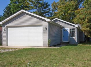 10060 Emerson Ave, Columbia Station, OH 44028