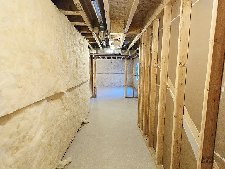 4022 W 1100 N — Photo 41