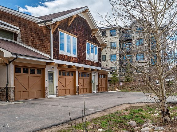 4th image of 524 Baker Drive