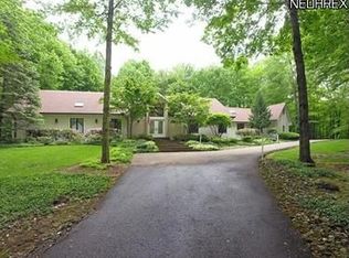14870 Trappers Trl, Novelty, OH 44072