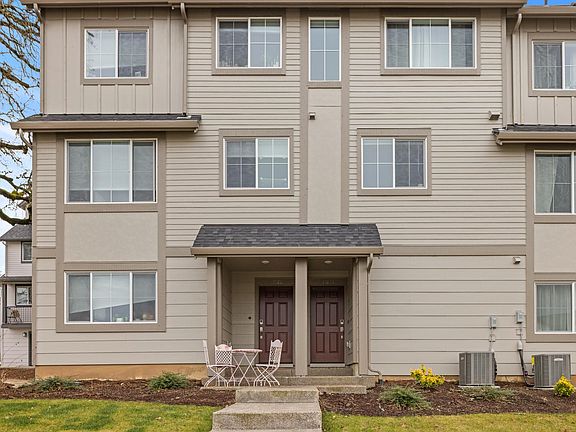 2nd image of 17034 SW Lemongrass Ln