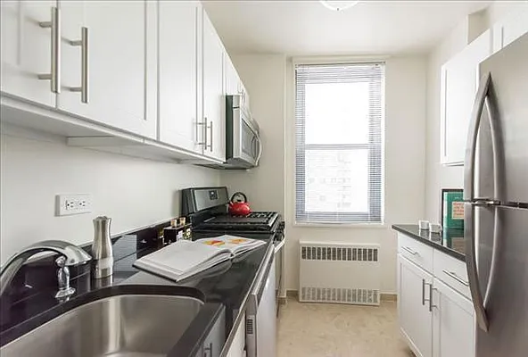 Rented by Bouklis Group | media 6