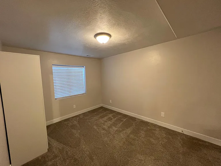 4687 E Silver Mountain Rd — Photo 9
