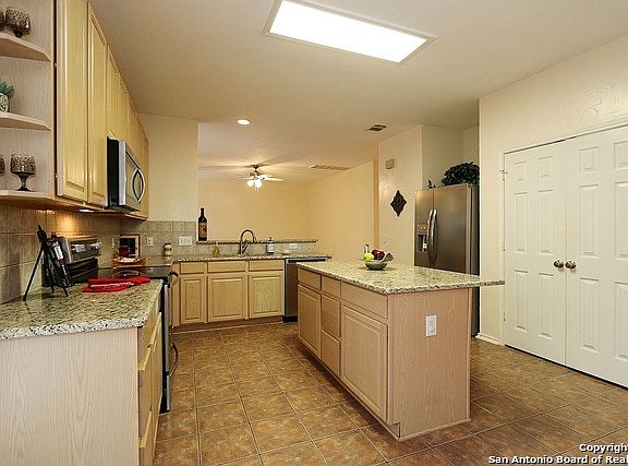 5th image of 17239 Sonoma Spgs