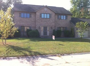 212 Pine Dale Dr, Swansea, IL 62226