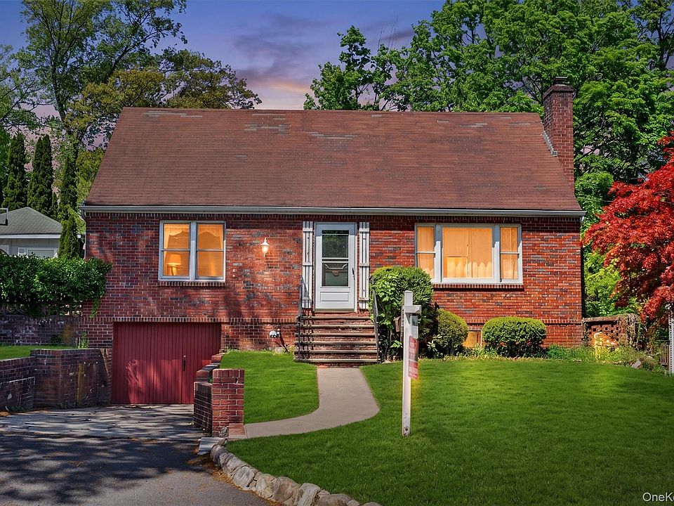 1st image of 149 W Washington Avenue