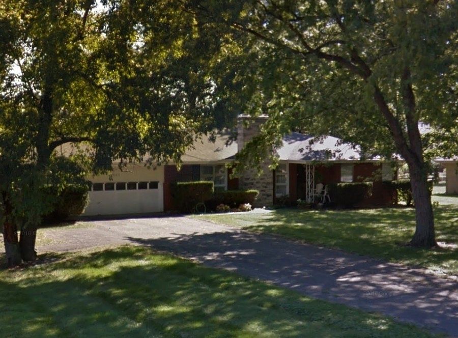 1st image of 1905 Weslynn Dr