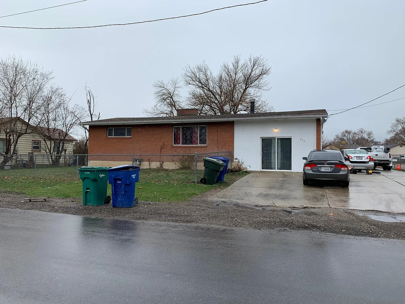 2 bed, 1400 sqft, $1,700 — Photo 1