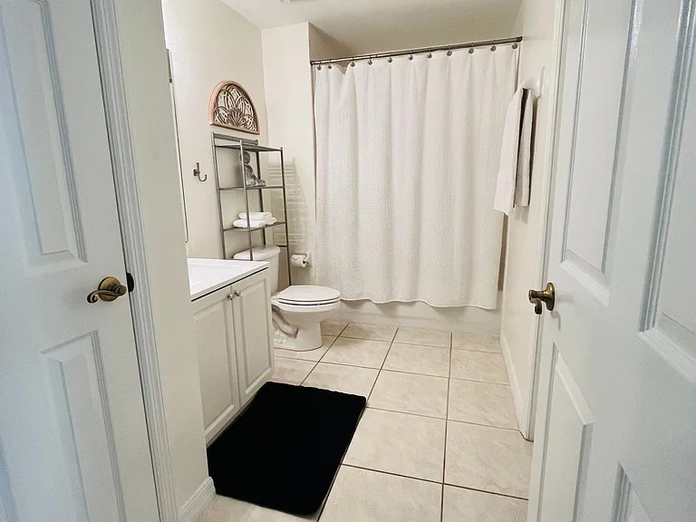 9175 Celeste Dr #105 — Photo 20
