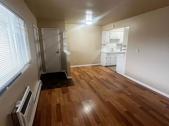 5th image of 4319 S Harlem Ave #3