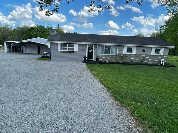 1510 Henryville Bluelick Rd, Henryville, IN 47126