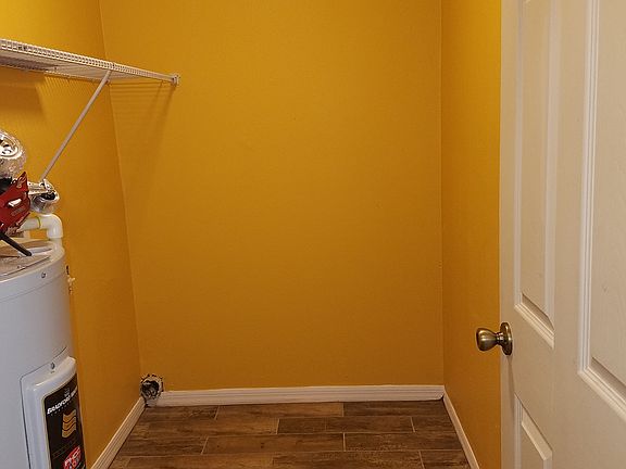 4th image of 2535 E Marco Ct