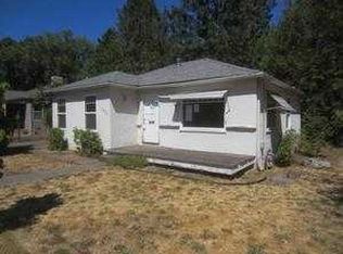 1425 NW Hawthorne Ave, Grants Pass, OR 97526