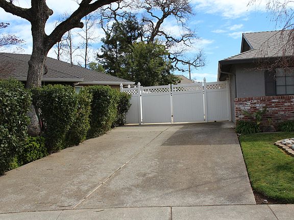 2nd image of 13406 E Hawes Ct