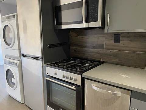 1st image of 311 E 109th St APT 4C