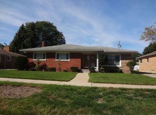 9285 Louis Ave, Redford, MI 48239