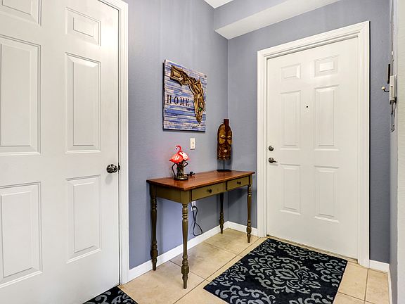 5th image of 10025 Villagio Gardens Ln Unit 103