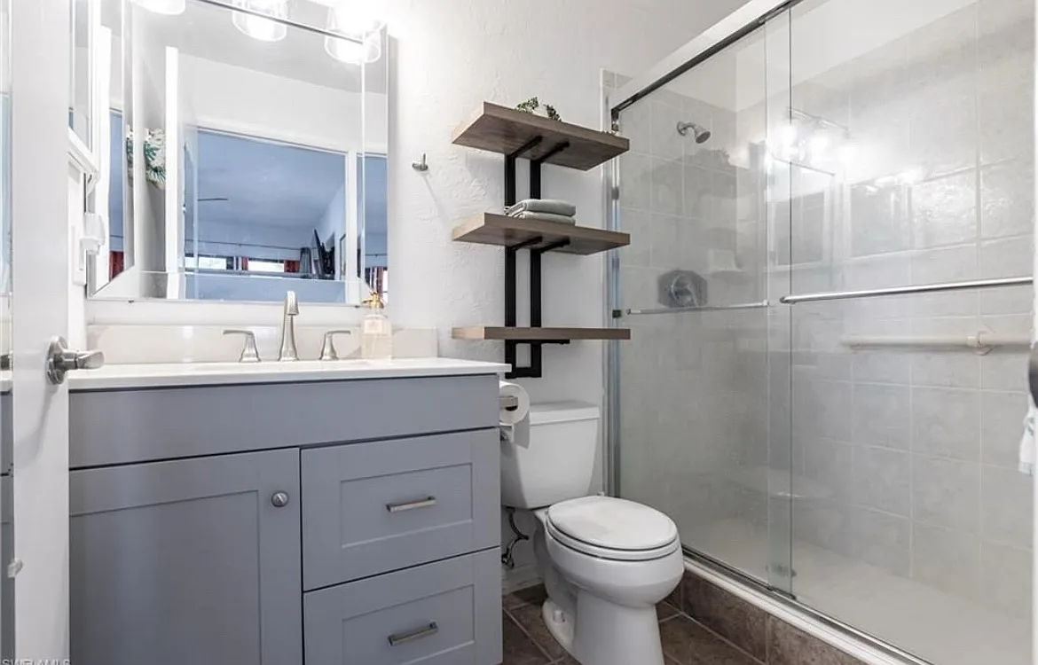 14920 Summerlin Woods Dr — Photo 4