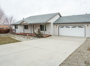 1645 Denise Cir, Wenatchee, WA 98801