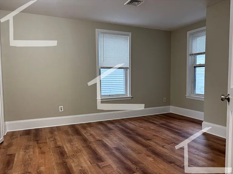 24 Armington St #1 — Photo 10