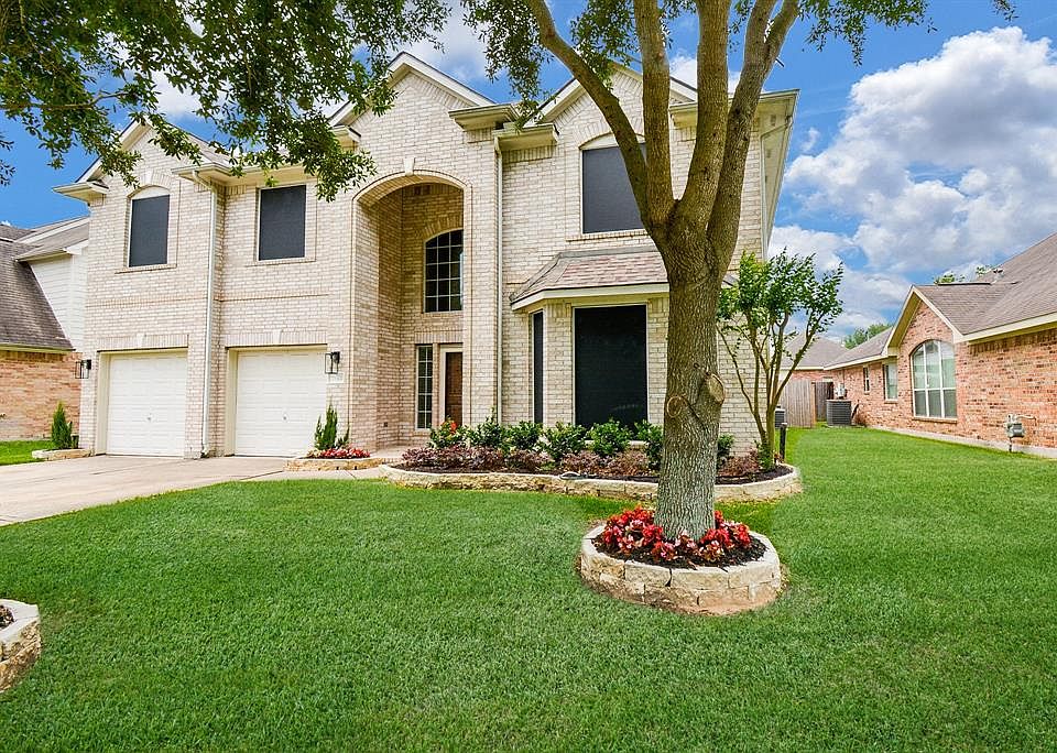 1st image of 7614 Brighton Knolls Ln