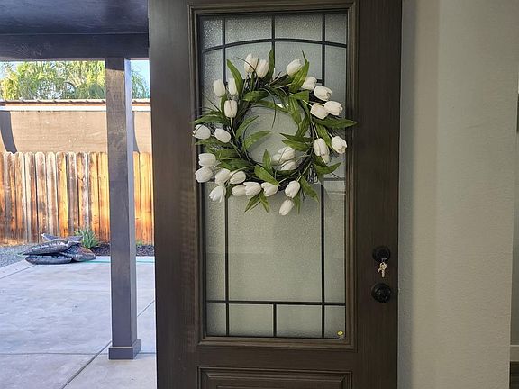 3rd image of 2220 Dean Ave