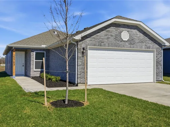20763 Starside St, Edgerton, KS 66021