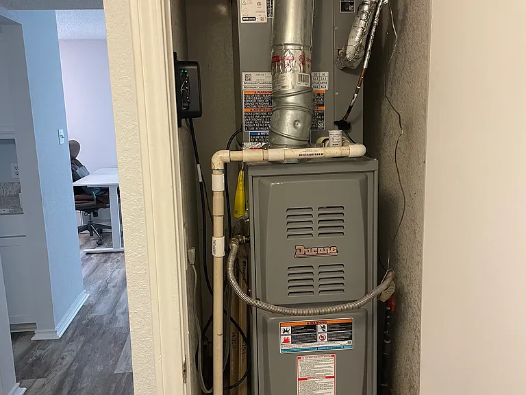 601 FM 272 — Photo 11